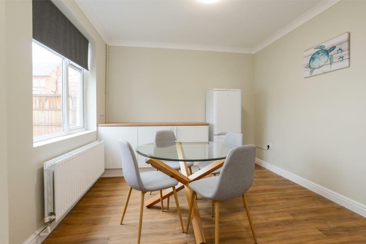 Cosy House In The Heart Of Beeston With Free Parking And Wifi Villa Nottingham Eksteriør billede