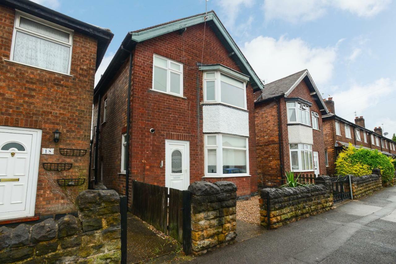 Cosy House In The Heart Of Beeston With Free Parking And Wifi Villa Nottingham Eksteriør billede