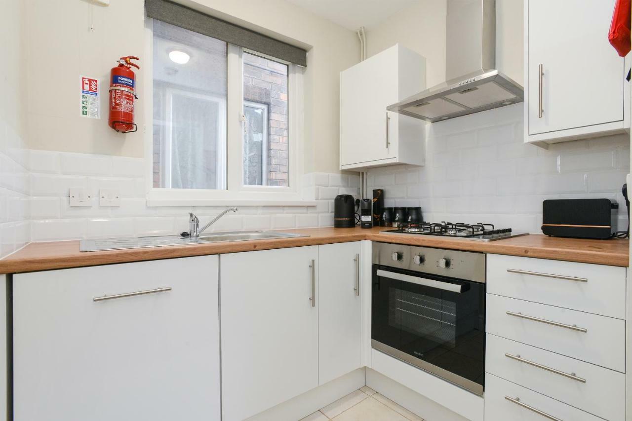 Cosy House In The Heart Of Beeston With Free Parking And Wifi Villa Nottingham Eksteriør billede
